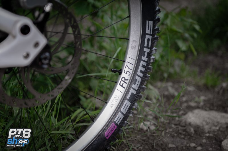 Ráfek DT Swiss FR 571