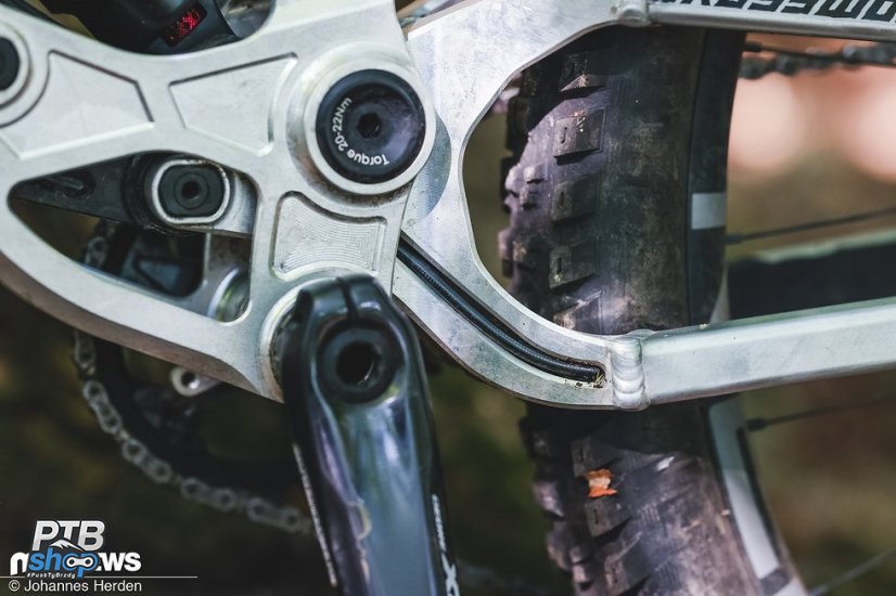 Rám CrossWorx DASH 290
